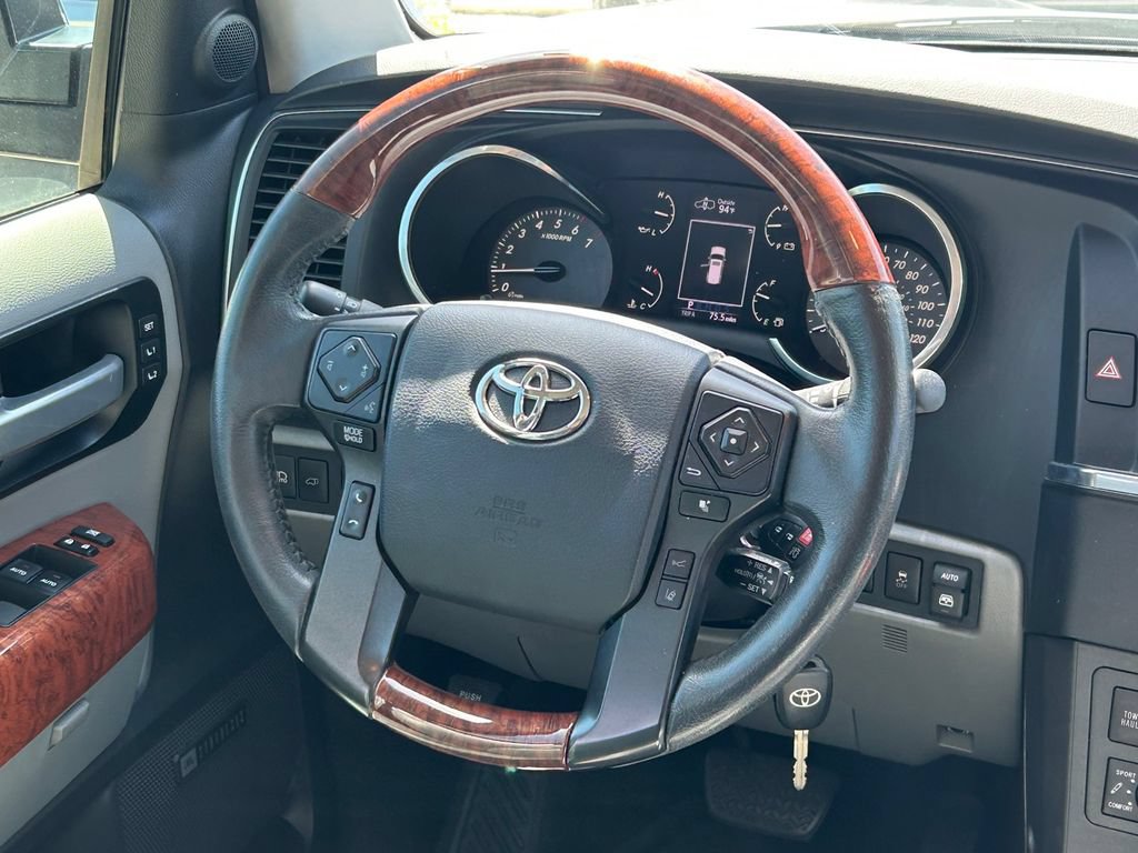 Used 2019 Toyota Sequoia Platinum RWD image 47
