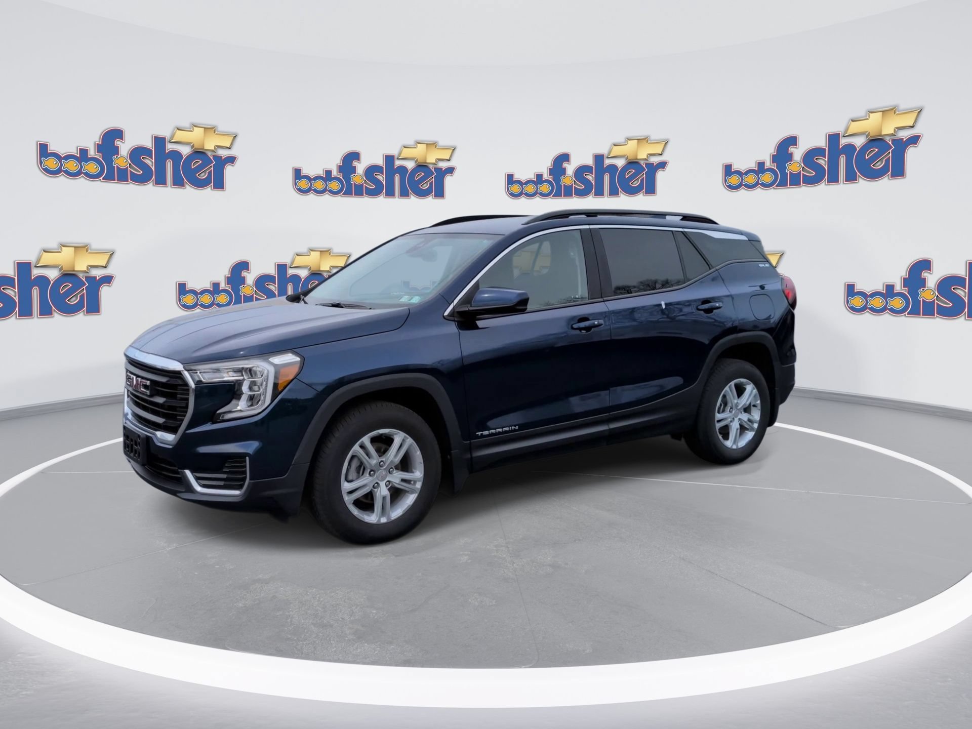 Certified 2022 GMC Terrain SLE w/ Driver Convenience Package AWD/4WD image 4