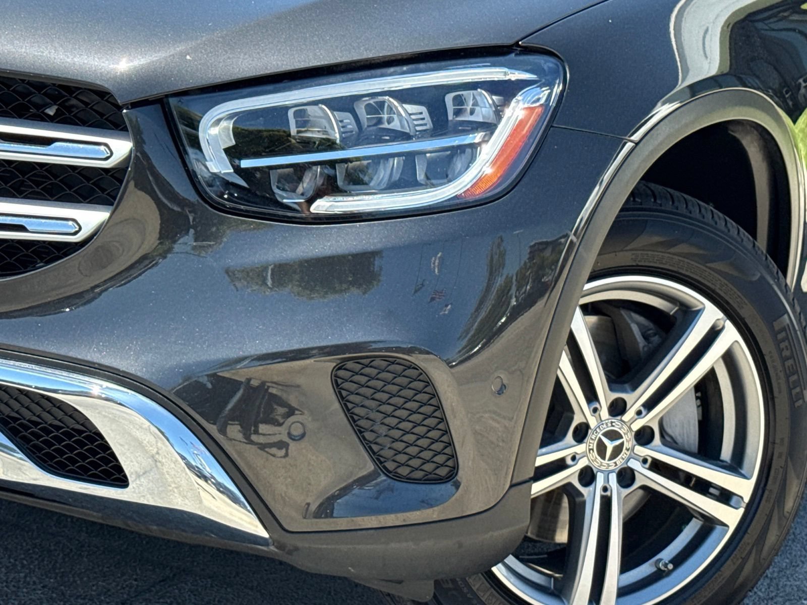 Used 2022 Mercedes-Benz GLC 300 image 4