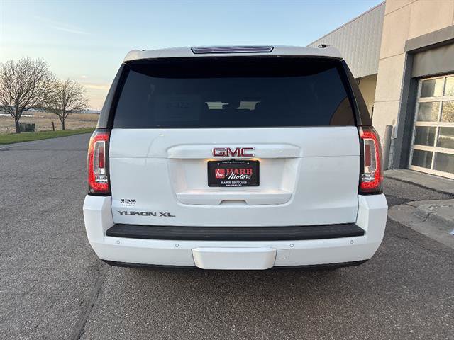 Used 2018 GMC Yukon XL SLT w/ Open Road Package image 3