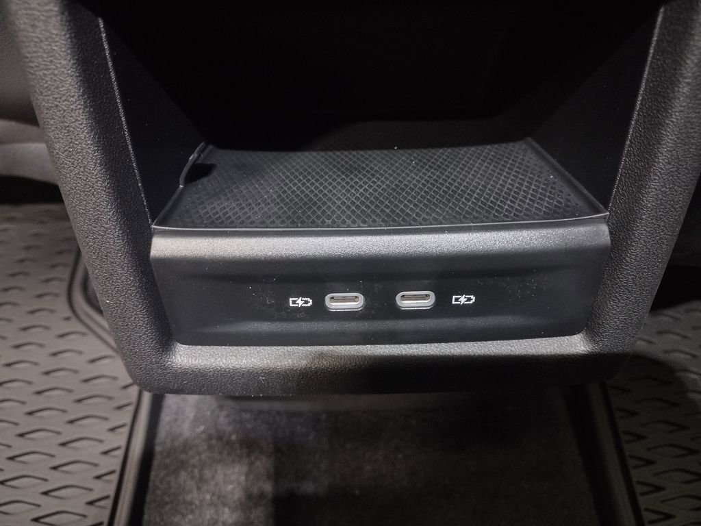 New 2026 Volkswagen ID.4 Pro image 29