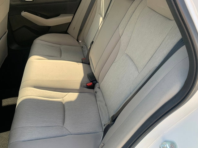 Used 2023 Honda Accord EX image 19