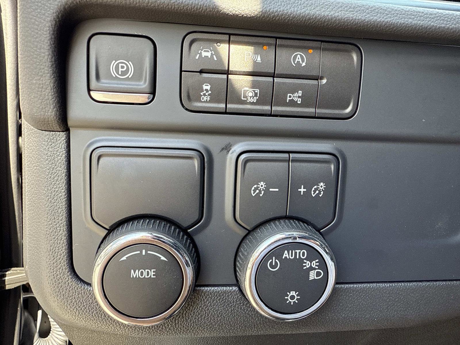 New 2025 Chevrolet Tahoe LS RWD image 30