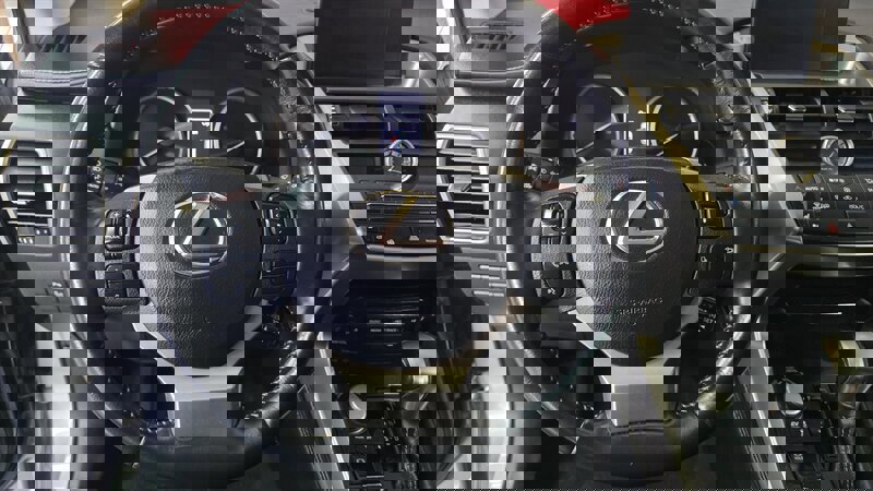 Used 2015 Lexus NX 300h AWD image 14