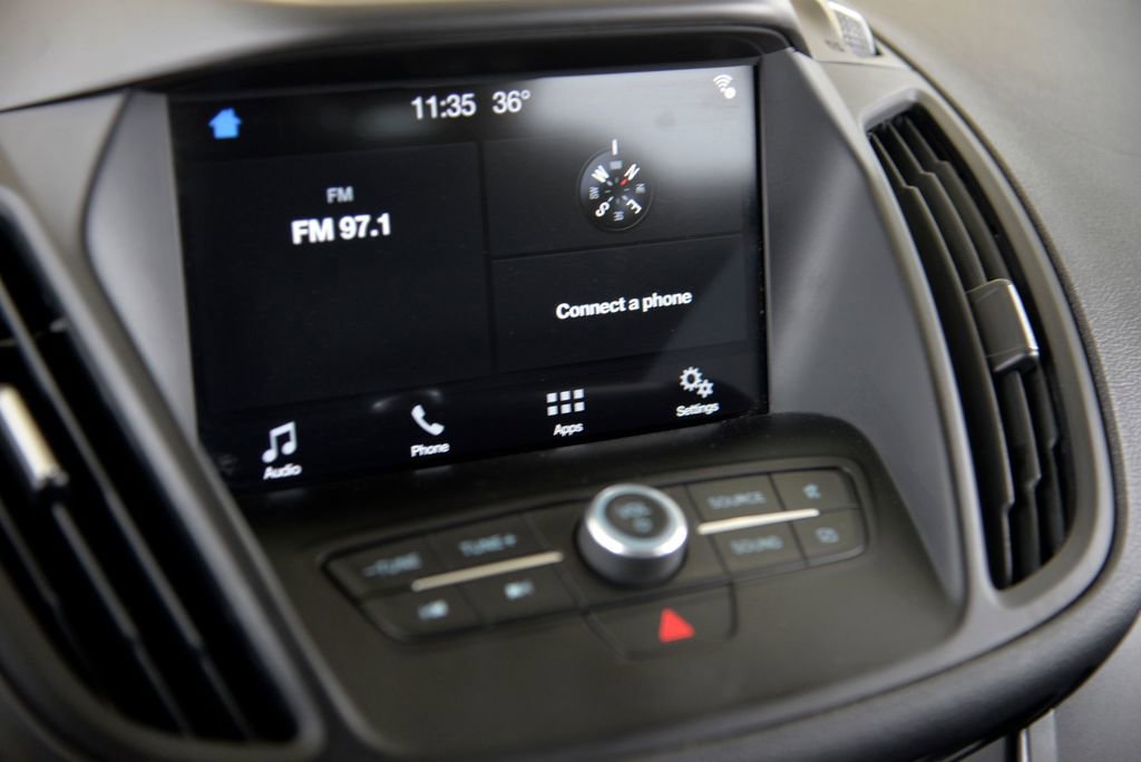 Used 2019 Ford Escape SEL image 19