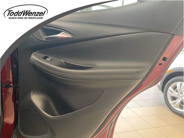 Certified 2023 Buick Encore GX Preferred w/ Cold Weather Comfort Package image 11