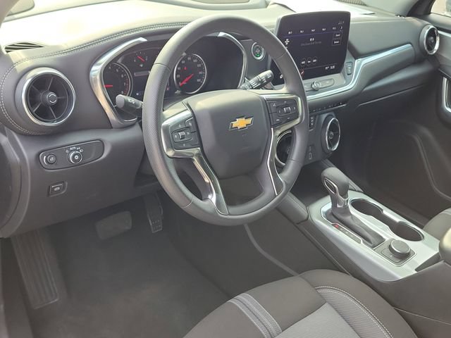 Certified 2025 Chevrolet Blazer LT AWD/4WD image 16