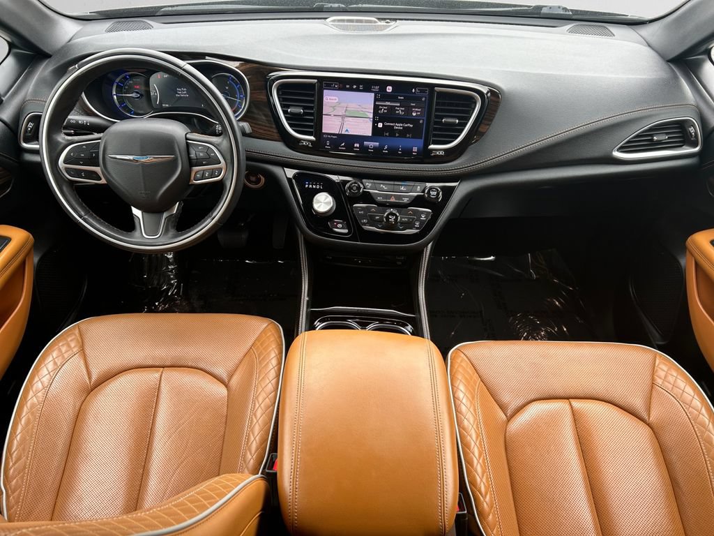 Used 2021 Chrysler Pacifica Pinnacle FWD image 11