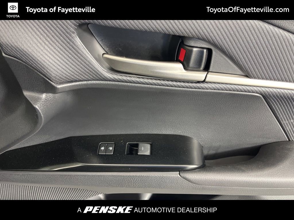 Used 2026 Toyota Camry SE FWD image 19