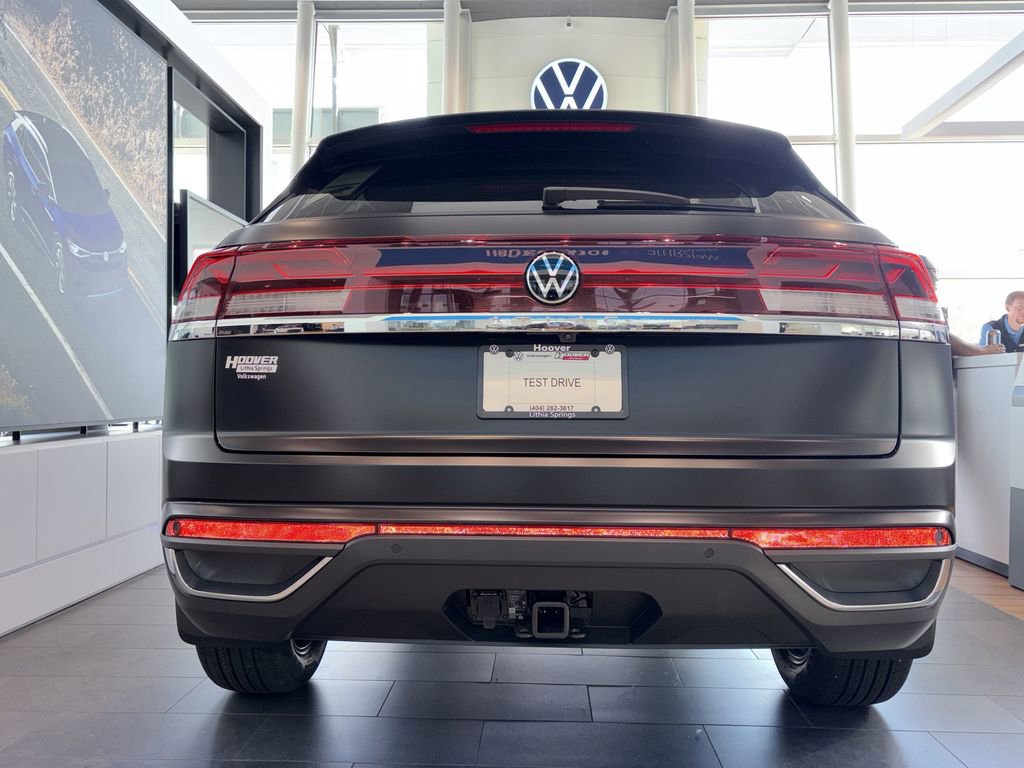 New 2026 Volkswagen Atlas Cross Sport SE FWD image 35