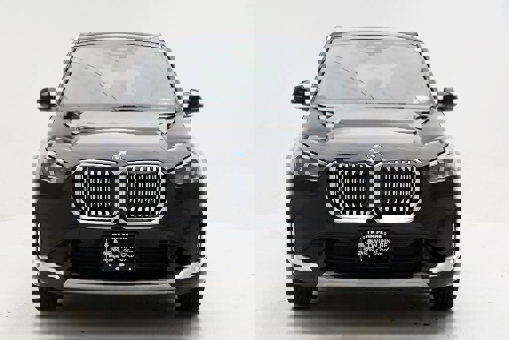 Used 2025 BMW X1 xDrive28i AWD/4WD image 4