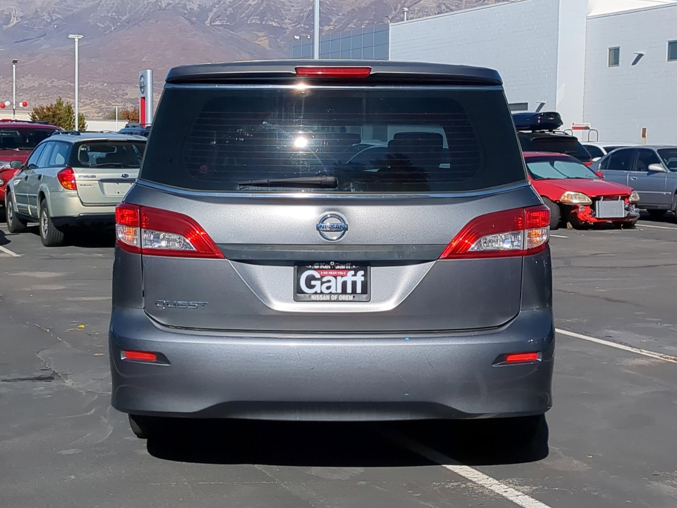 Used 2015 Nissan Quest S image 7