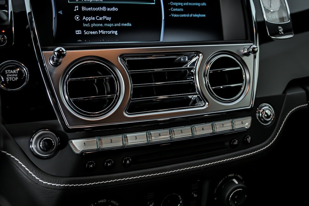 Used 2020 Rolls-Royce Ghost RWD image 37