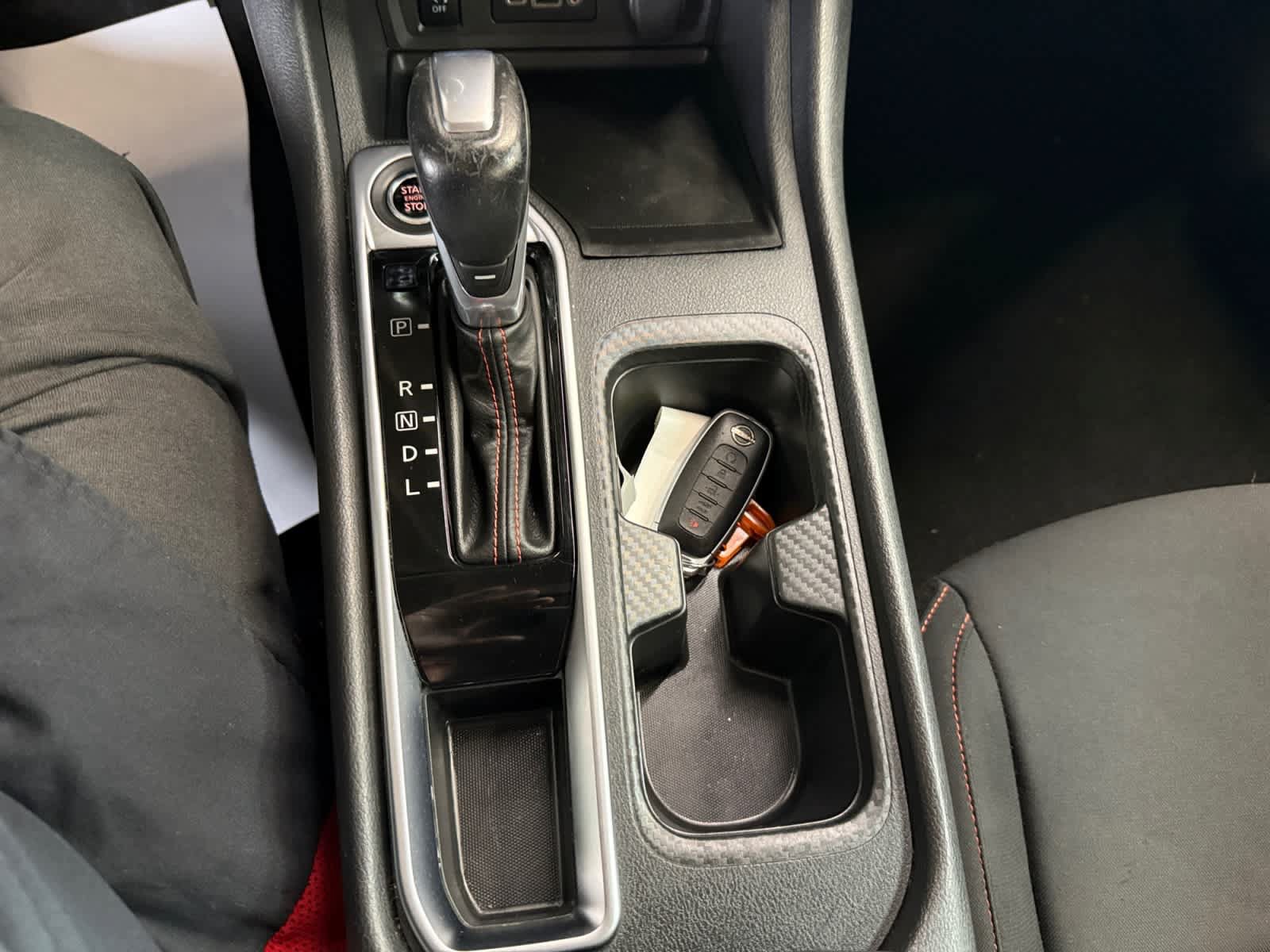 Used 2025 Nissan Sentra SR FWD image 18