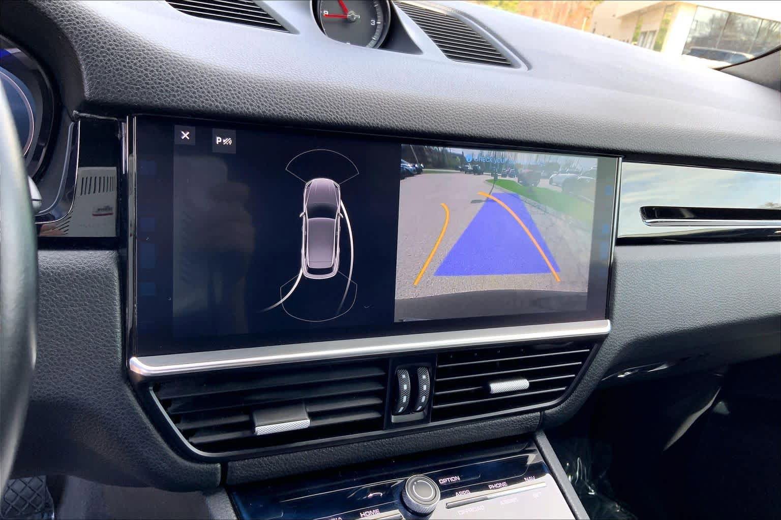 Used 2019 Porsche Cayenne AWD/4WD image 27