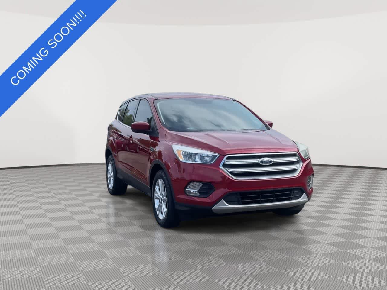 Used 2017 Ford Escape SE FWD image 3