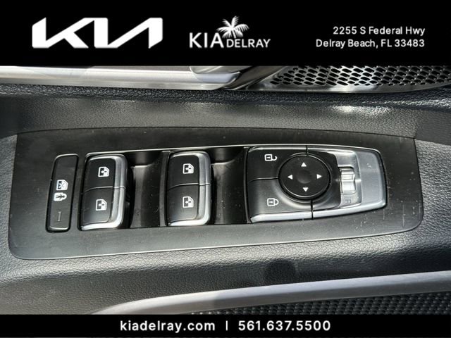 Used 2024 Kia Telluride LX FWD image 14