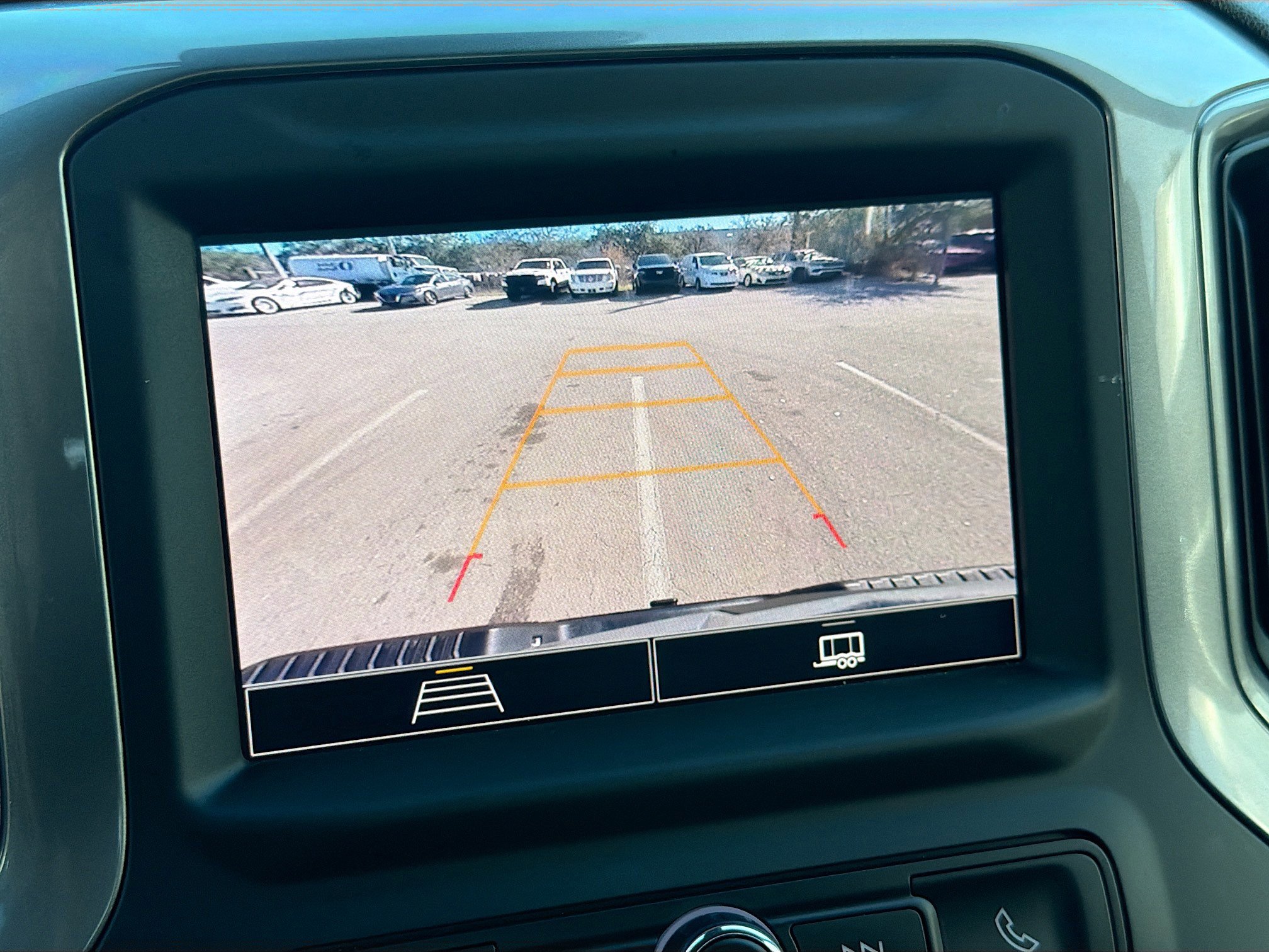 Used 2025 Chevrolet Silverado 2500 Custom w/ Custom Value Package image 31