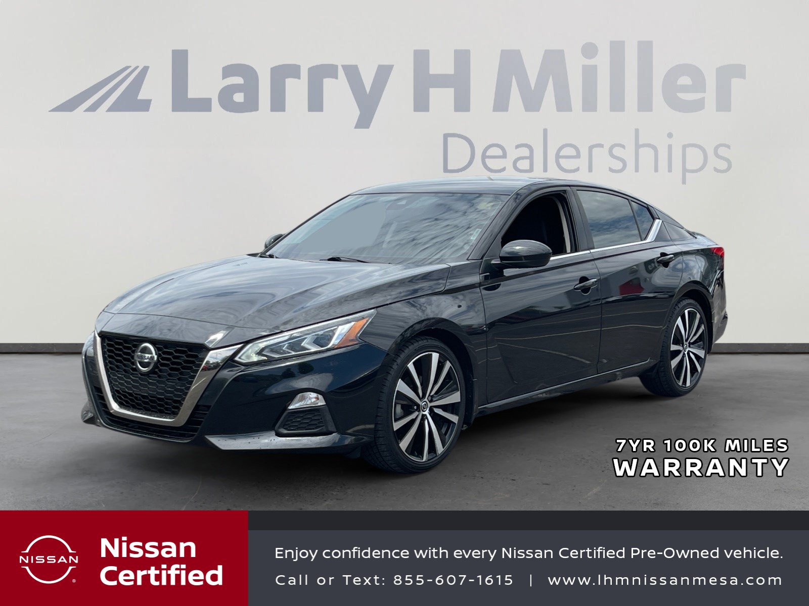 Certified 2022 Nissan Altima 2.5 SR FWD image 1