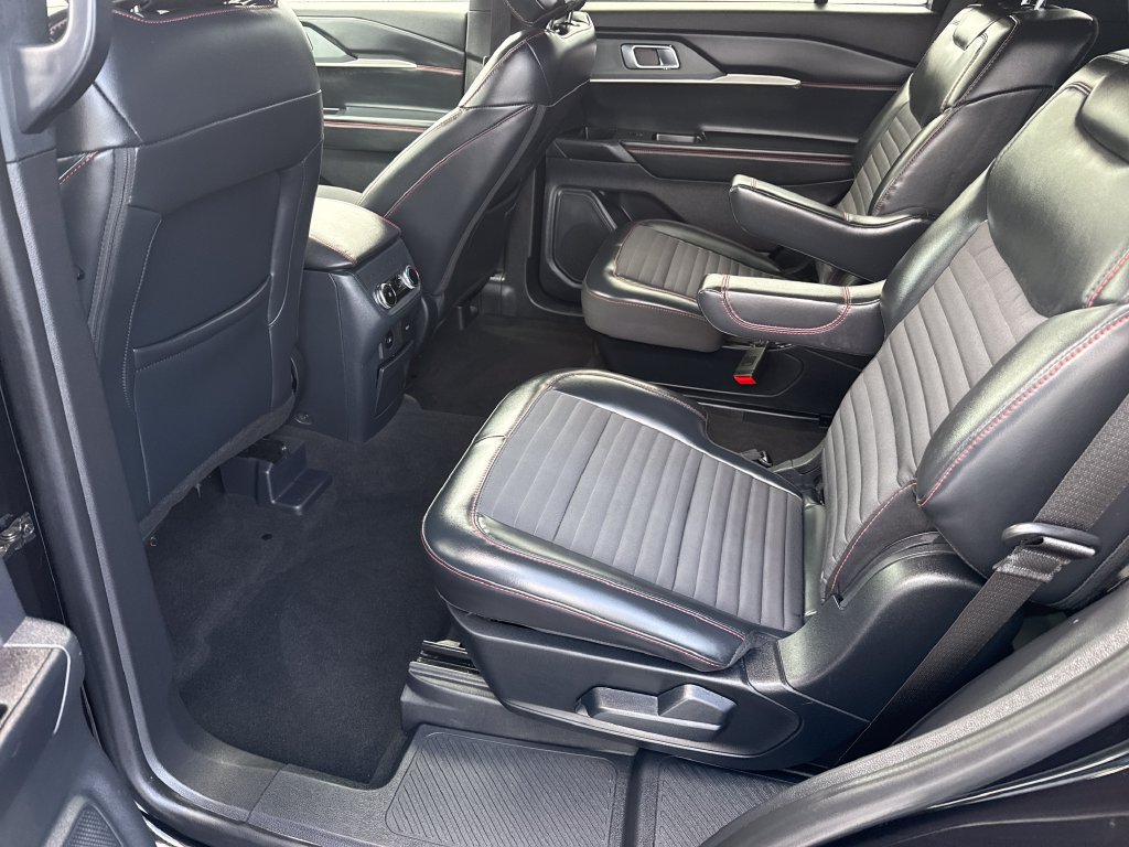 Used 2026 Ford Explorer ST-Line AWD/4WD image 20
