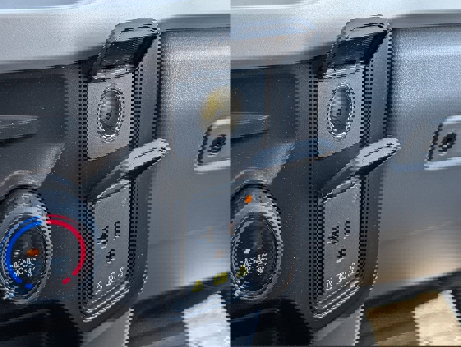 New 2026 Ford F250 XLT w/ 360-Degree Camera Package image 18