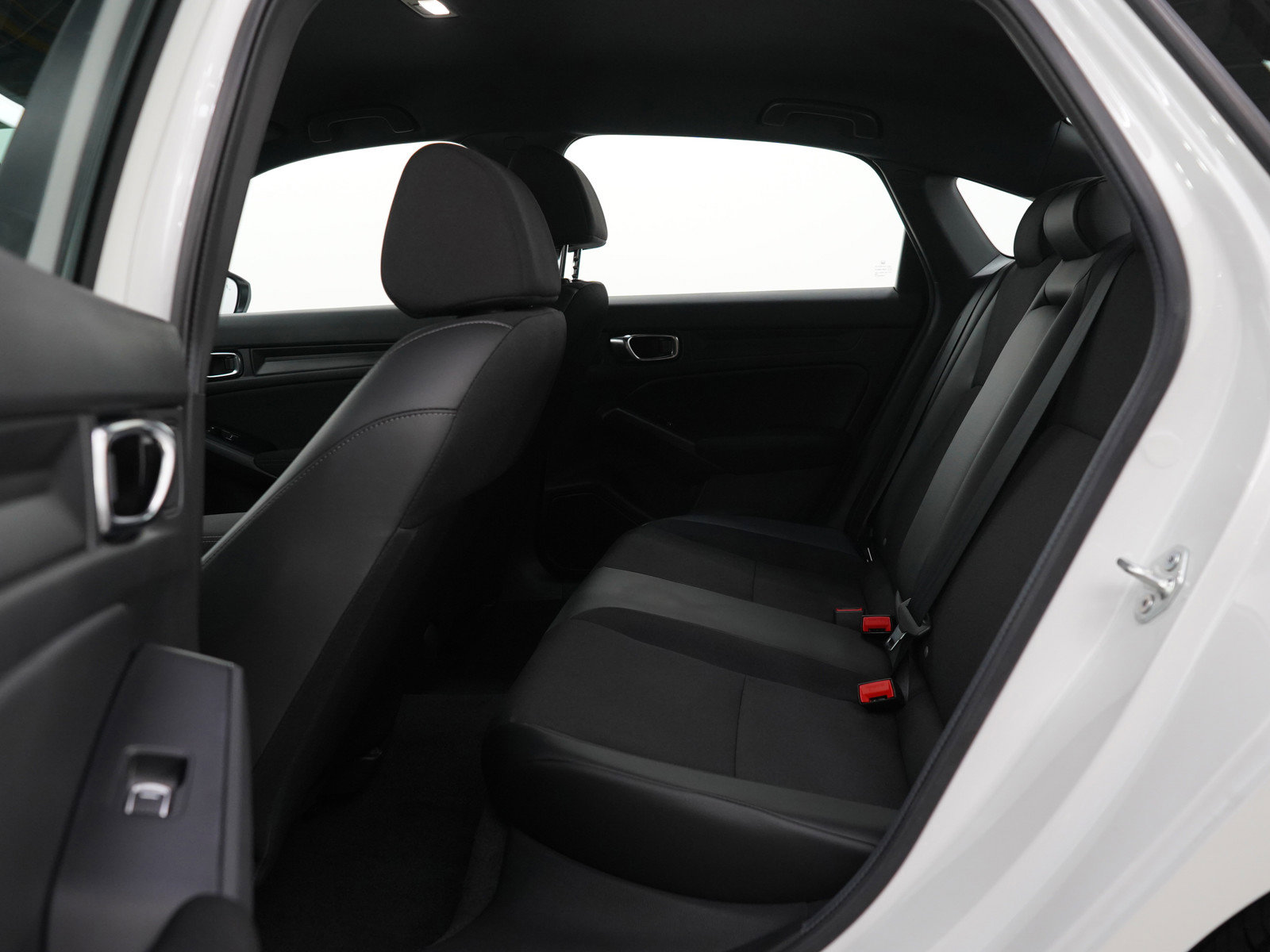 Used 2025 Honda Civic Sport image 14