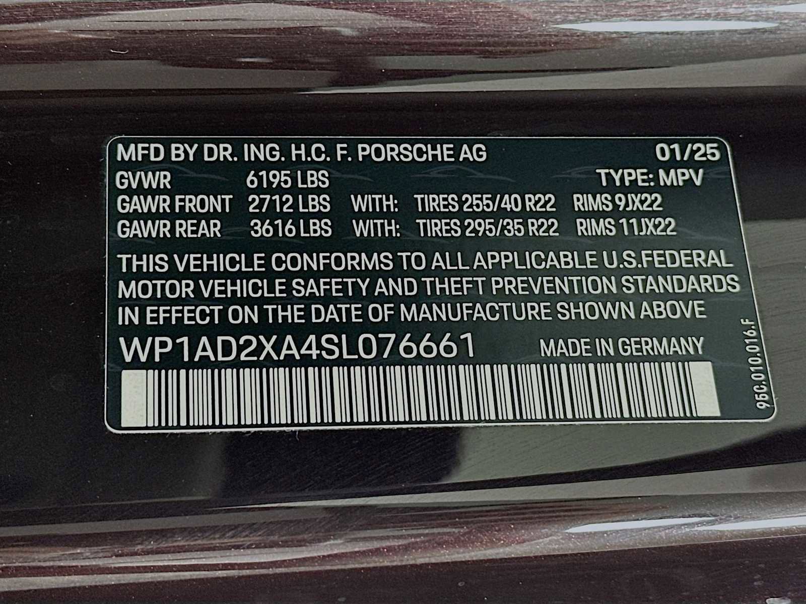 Used 2025 Porsche Macan Electric image 34