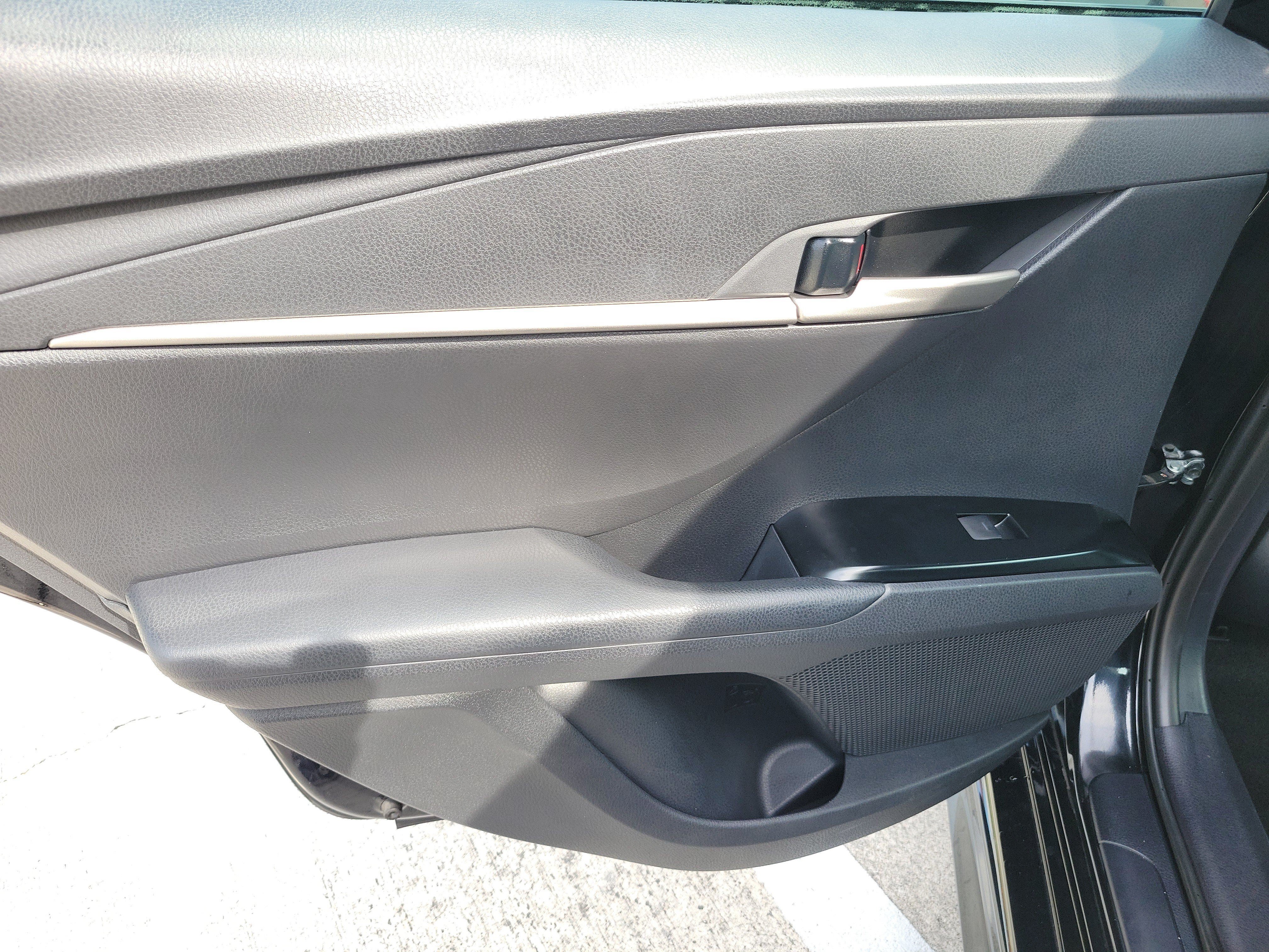 Used 2025 Toyota Camry SE w/ Multimedia Upgrade Package FWD image 12