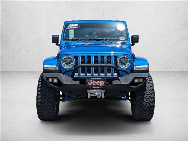 Used 2020 Jeep Gladiator Overland w/ Dual Top Group AWD/4WD video 2