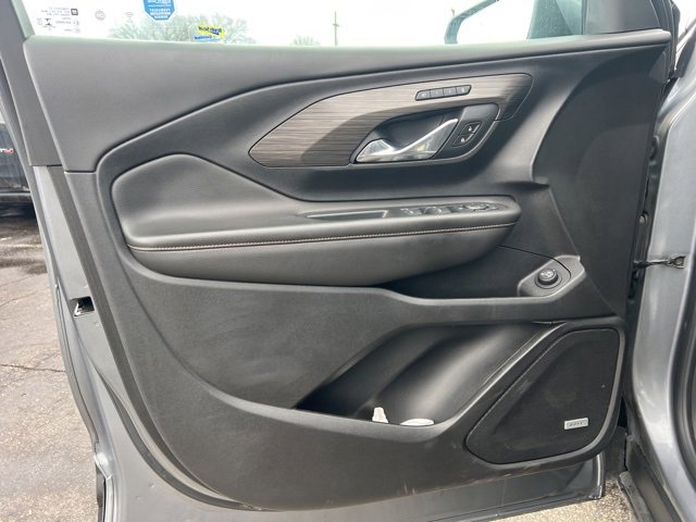 Used 2021 GMC Terrain SLT w/ Infotainment Package II image 21