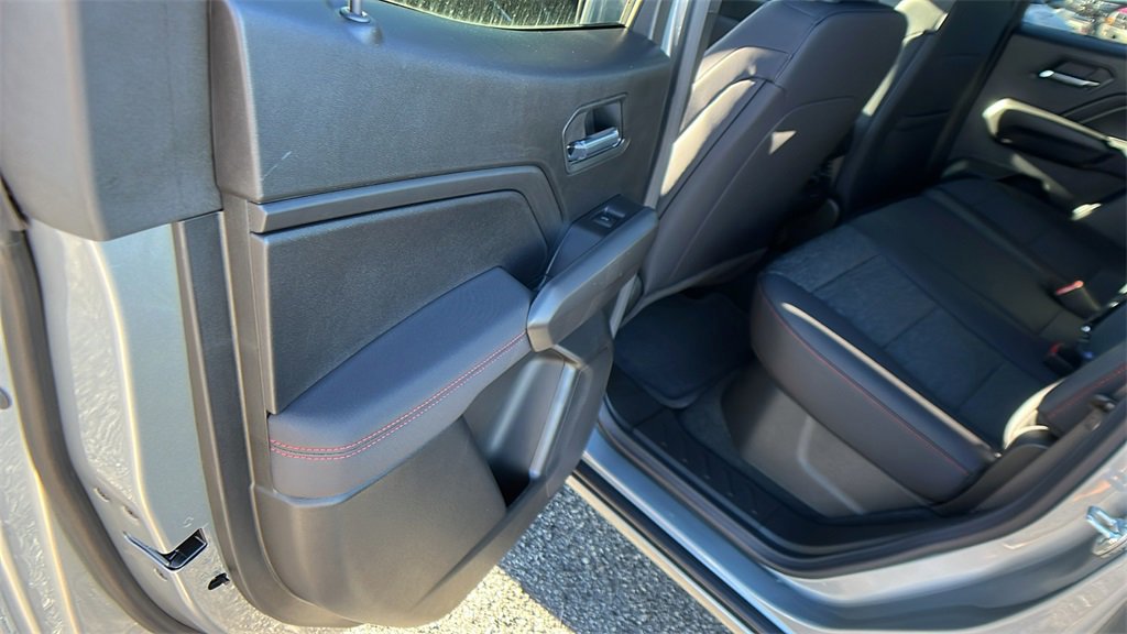 New 2026 Chevrolet Colorado Z71 image 16