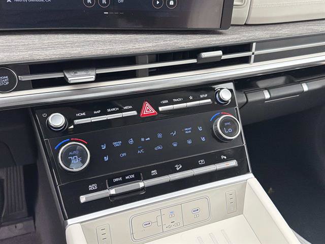 New 2026 Hyundai Santa Fe Calligraphy AWD/4WD image 23