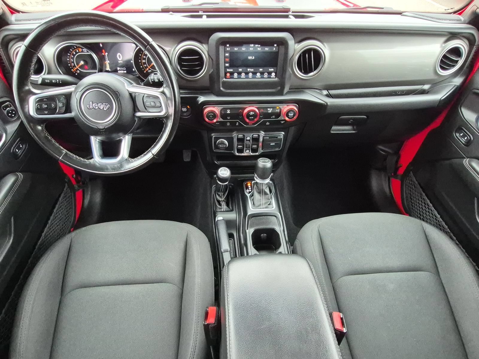 Used 2021 Jeep Wrangler Unlimited Sahara AWD/4WD image 16