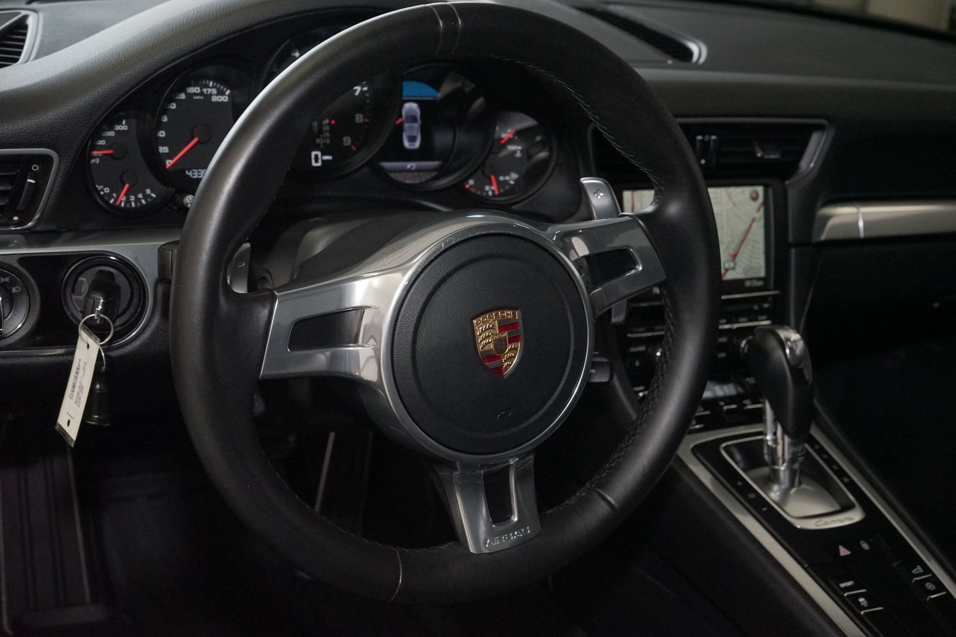 Used 2016 Porsche 911 Carrera RWD image 11