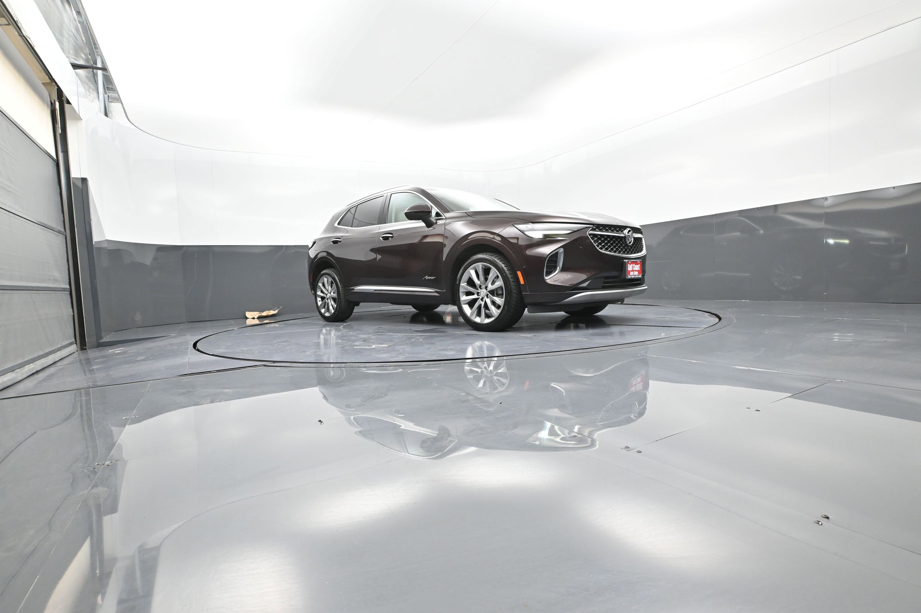 Used 2023 Buick Envision Avenir image 31