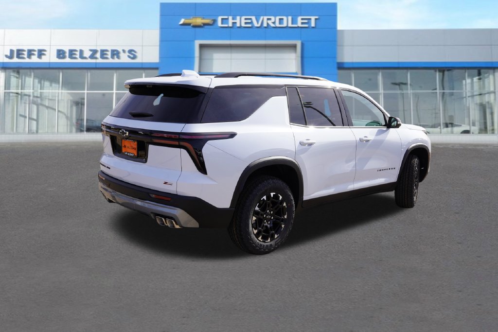 New 2027 Chevrolet Traverse Z71 w/ Driver Confidence Package AWD/4WD image 3