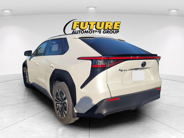 Used 2023 Toyota bZ4X FWD image 4
