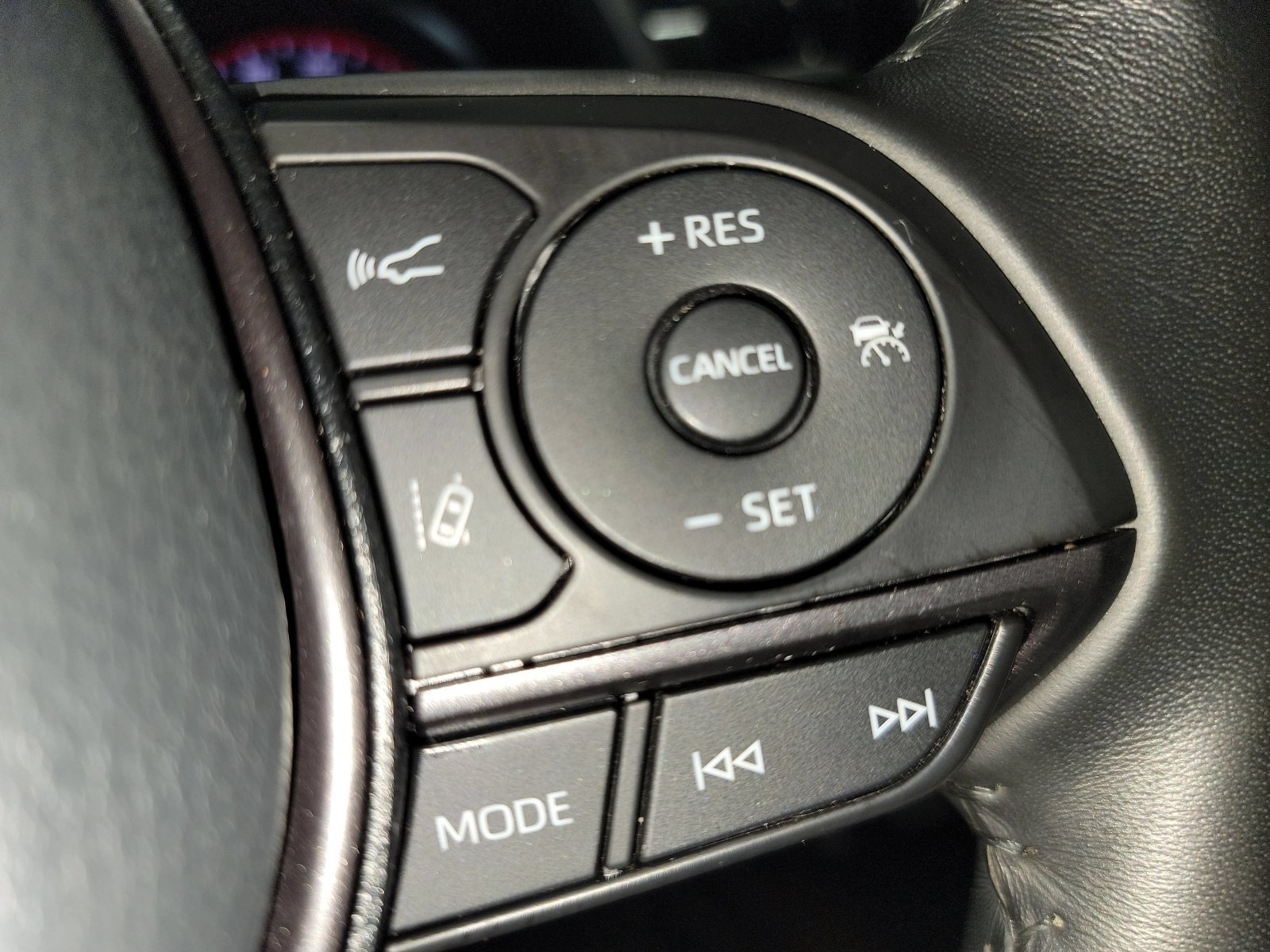 Used 2023 Toyota Camry XSE FWD image 33