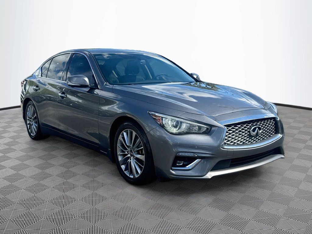 Used 2023 INFINITI Q50 Luxe w/ Cargo Package RWD image 4