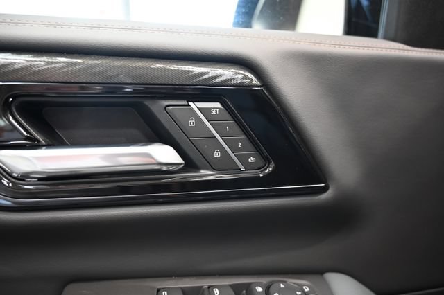 New 2026 GMC Yukon AT4 w/ AT4 Premium Plus Package AWD/4WD image 31