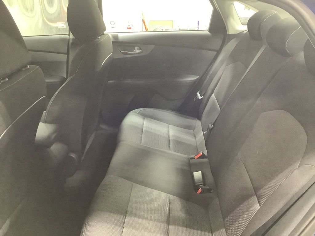Used 2021 Kia Forte LXS image 21