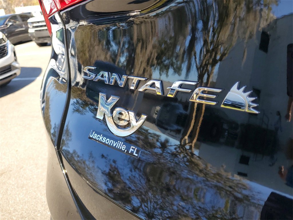 Certified 2023 Hyundai Santa Fe SEL w/ Winter Weather Package image 7