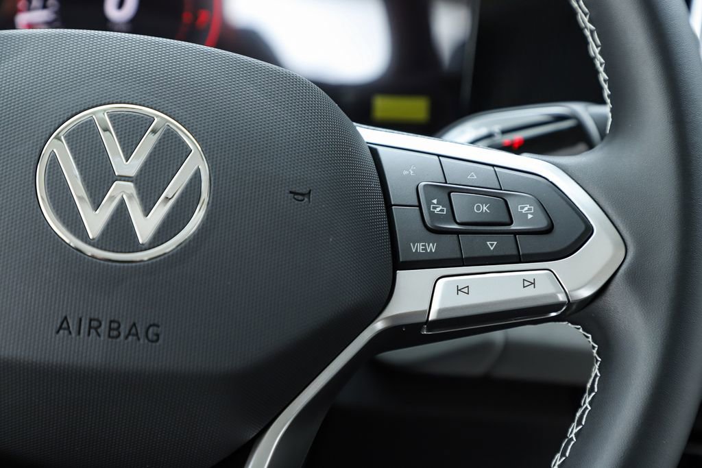New 2026 Volkswagen Tiguan SE image 59