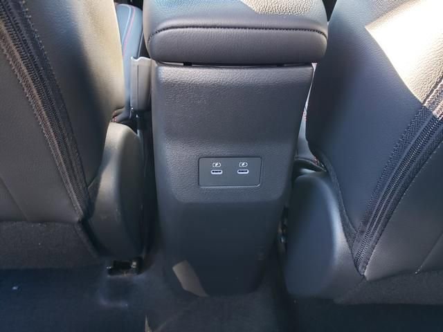 New 2026 Nissan Kicks SR w/ SR Premium Package image 15