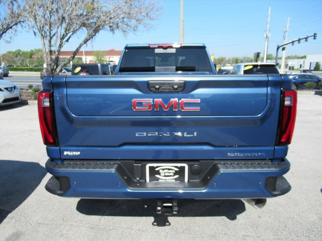 New 2026 GMC Sierra 3500 Denali w/ Denali Reserve Package image 5