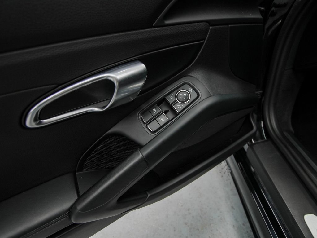 Used 2021 Porsche 718 Cayman S RWD image 21