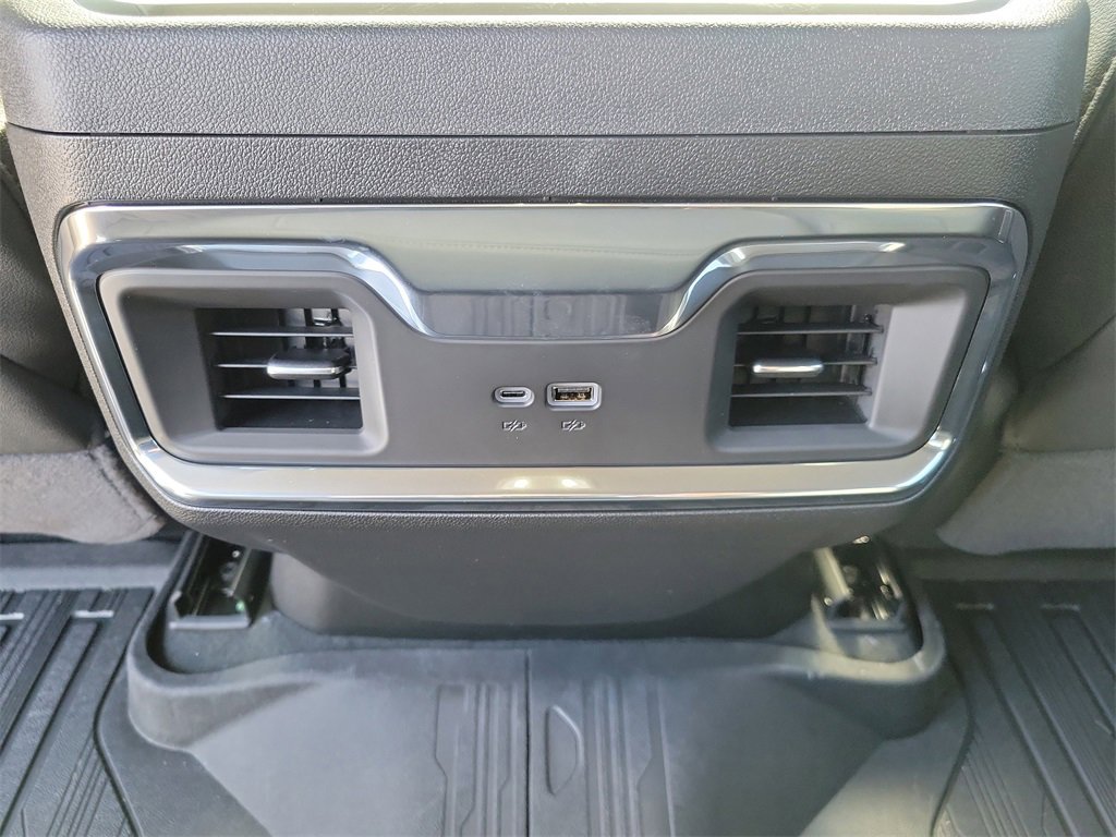 New 2026 GMC Sierra 1500 Elevation w/ Elevation Premium Package image 16