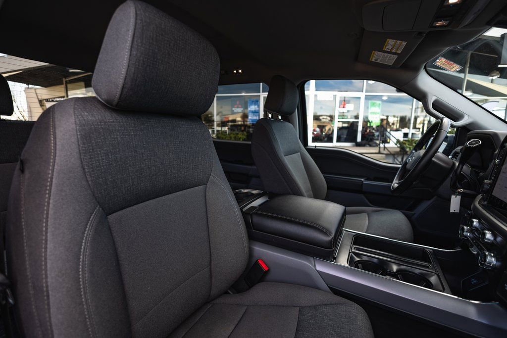 Used 2024 Ford F150 XLT w/ Mobile Office Package image 31