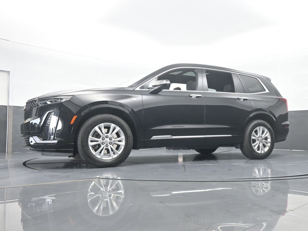 Used 2023 Cadillac XT6 Luxury image 61