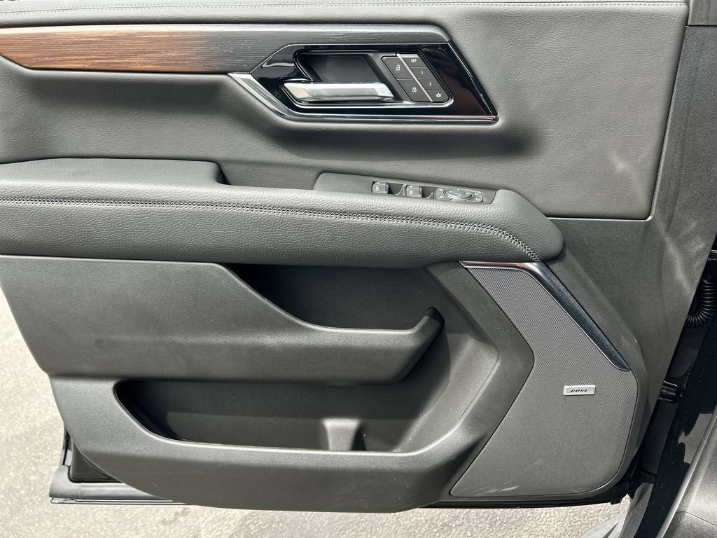 New 2026 GMC Yukon XL Denali AWD/4WD image 22